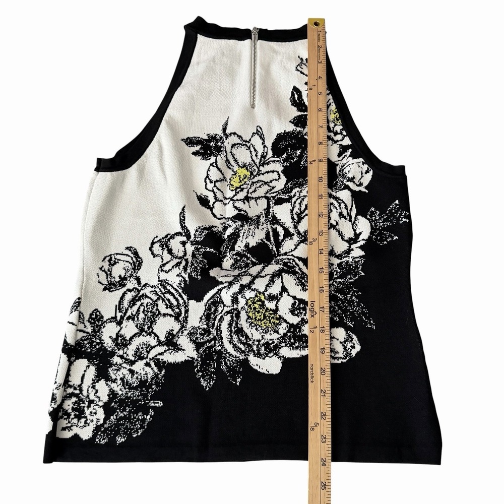 White House Black Market Floral Halter Top L •Zip Back Botanical Monochrome WHBM - Picture 8 of 11